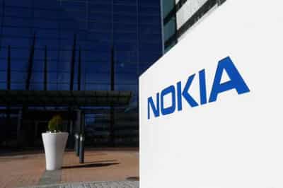 Image for Nokia warns of &#8220;challenging&#8221; year as it plays catch-up