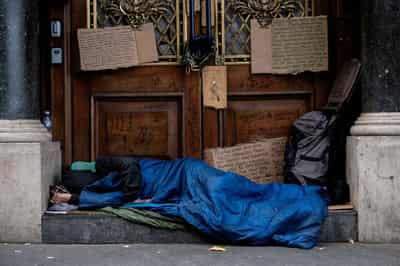 Image for UK commits to further £432 million to end rough sleeping