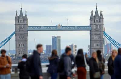 Image for UK’s hot labour market shows sign of cooling: Indeed data