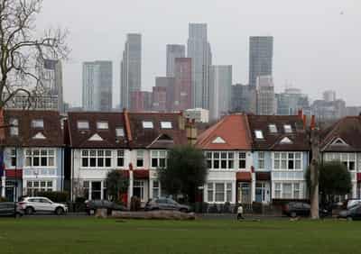 Image for UK offers more investment for housing, seeks wider private capital