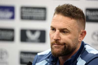 Image for Cricket-Sacked McCullum apologises for England's test results