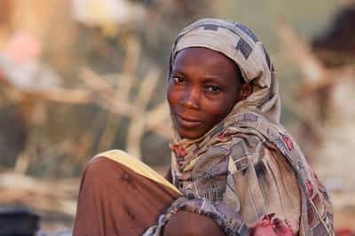Image for Survivors describe executions, arson in attack on Sudan's Zamzam camp