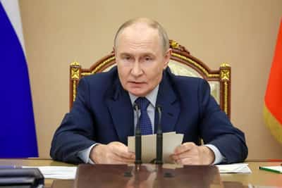 Image for Putin further restricts disclosures about Russian energy and refining