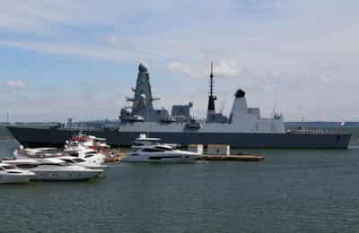 Image for Britain plays down Black Sea warship incident with Russia