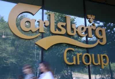 Image for Carlsberg's 'hydration break' jab spotlights growing corporate rift over FIFA stake sale