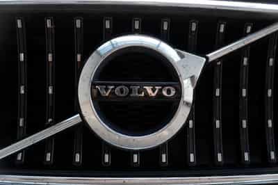 Image for Diesel tweaks help truckmakers hit EU climate targets