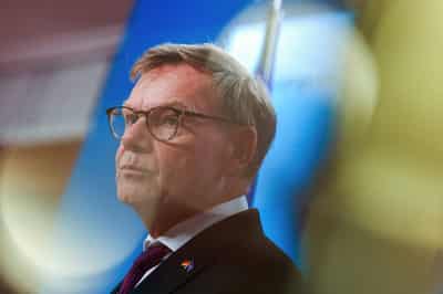Image for Germany eyes fresh start with Hungary as foreign minister makes first visit since Orban ouster