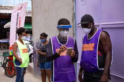 Image for Brazil&#8217;s favelas struggle to count their dead as coronavirus rages