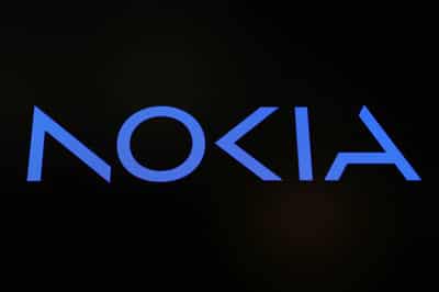 Image for Nokia CEO makes world’s first ‘immersive’ phone call