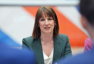 Image for Analysis-Britain's growth risks put bond investors on high alert