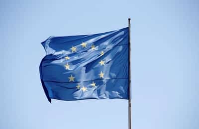 Image for EU reconsidering funds for Serbia as justice laws 'eroding trust'
