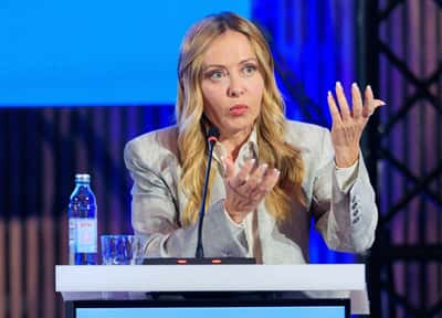 Image for Italy's political risks cloud debt reduction hopes amid bond turmoil