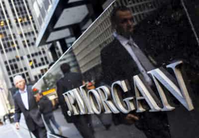 Image for JPMorgan profits on capital markets in a cash-flush economy