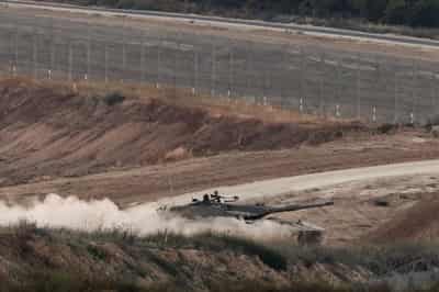 Image for Gaza truce possible in one or two weeks but not in a day, Israeli official says