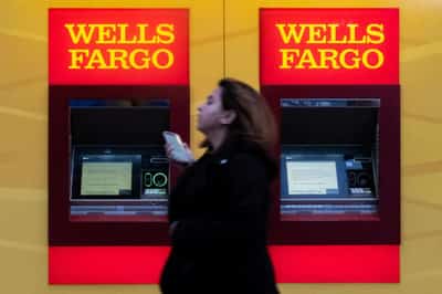 Image for U.S. banks point to resilient but slowing economy, flag risks ahead