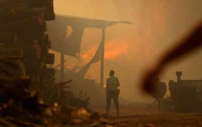 Image for As Europe bakes in heatwave, wildfires rage from Portugal to Croatia