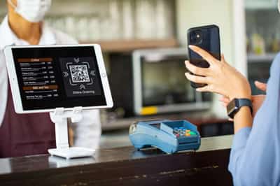 Image for 2023 Predictions: Adapting to the right mix of payments in an increasingly cashless society