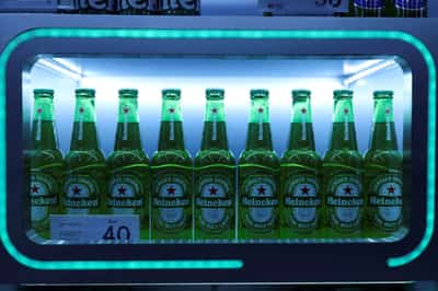 Image for Heineken sees Europe resilience offseting Asia slowdown risk