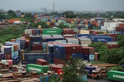 Image for Most emerging nations can realign trade to weather US tariffs, report finds