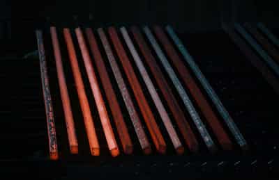 Image for UK to cut steel import quotas, raise tariffs to protect domestic industry