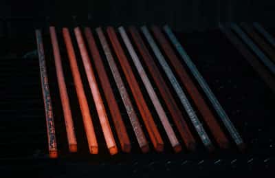 Image for UK to cut steel import quotas, raise tariffs to protect domestic industry