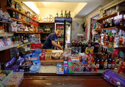 Image for Hungary hikes rates into double digits as inflation keeps rising