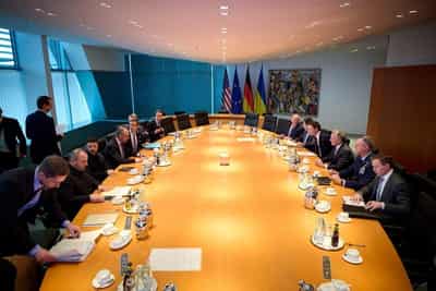 Image for US security experts say Ukraine's abandonment of NATO goal will not alter peace talks