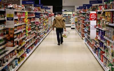 Image for Britain's Tesco to shine light on inflation risks from Iran war