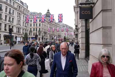 Image for BoE's Taylor warns soft landing for UK economy at risk, sees more rate cuts
