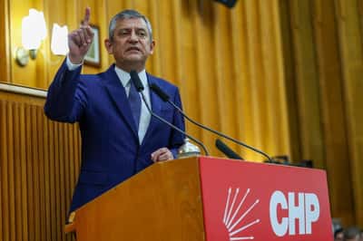 Image for Rival leaders of Turkey's main opposition party call competing meetings