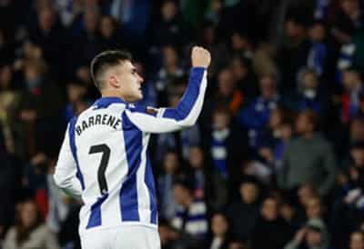 Image for Soccer-Valencia condemn racist abuse aimed at two Sociedad substitutes