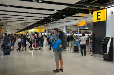 Image for UK regulator caps funding for early costs of Heathrow expansion