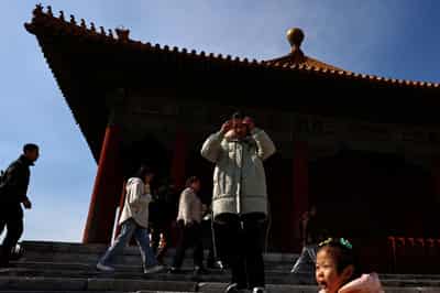 Image for China extends visa-free policy to end-2026, adds Sweden to scheme