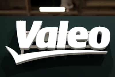 Image for Valeo first-half sales fall, but beat market expectations