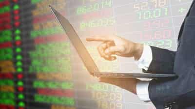 Image for Top 5 stocks, 3 Hedge Funds and 3 ETFs for the Hydrogen Economy
