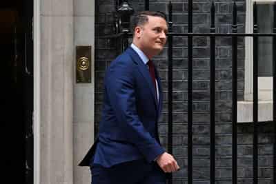 Image for UK health minister Streeting preparing to resign, Times says