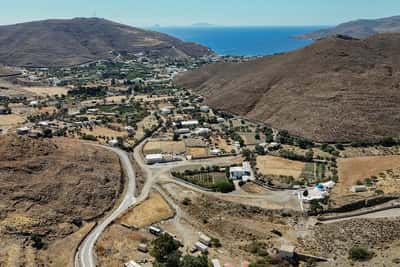 Image for Greek islands face drought as tourist season hits