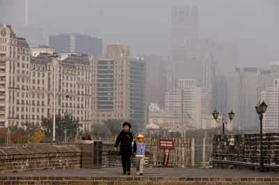 Image for World’s workers increasingly at risk as climate changes, ILO says