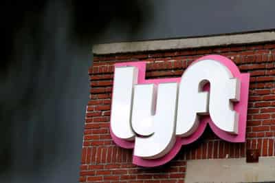 Image for Lyft posts adjusted profit ahead of target, but warns of driver shortage, Delta threat