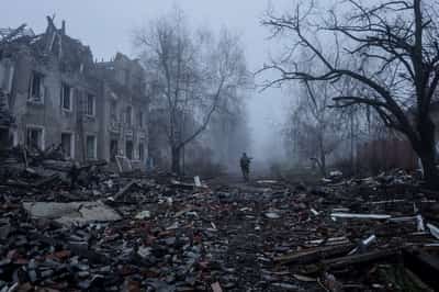 Image for Putin meets Witkoff and Kushner for over four hours to discuss Ukraine peace
