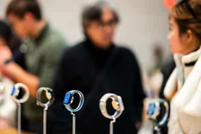 Image for Apple Watch not a 'CO2-neutral product,' German court finds