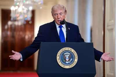 Image for Senate Democrats blast Trump for failing to use sanctions to pressure Russia