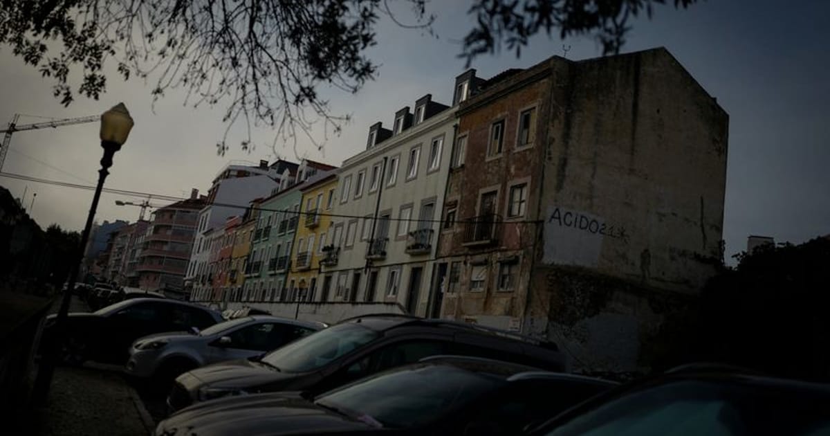 Portugal Moves to Speed Up Evictions as Spain Blocks Them