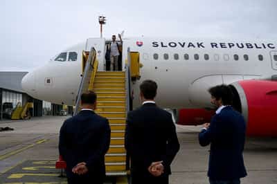 Image for Evacuees from Israel arrive in Slovakia and Czech Republic