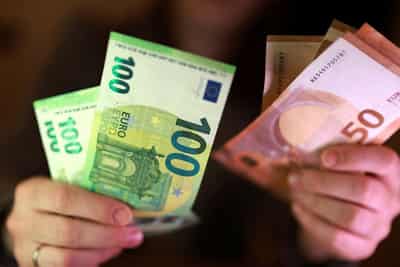 Image for Traders temper euro zone rate hike bets as ECB grapples with Iran war impact