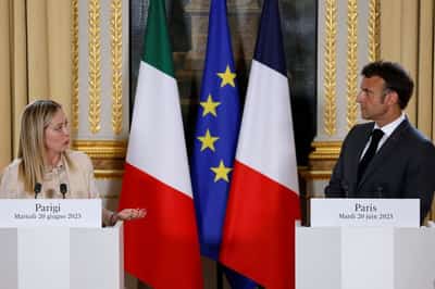 Image for Macron and Meloni meet in Rome after tensions on Ukraine, trade