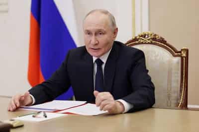Image for Blogger who criticised Putin has been put in psychiatric facility, local newspaper reports