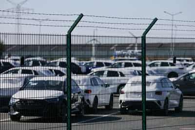 Image for German auto lobby welcomes EU approval of US trade deal but tariffs still weigh