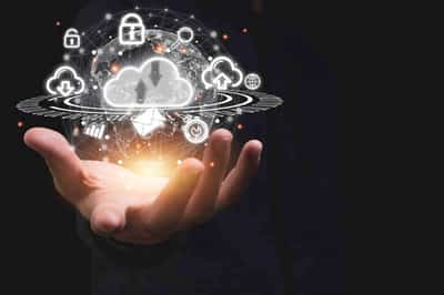 Image for Four Change Management Strategies to Foster Successful  Cloud Transformation at Financial Institutions