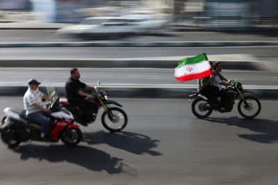 Image for Iran appeals to US voters as American troops leave Iraq
